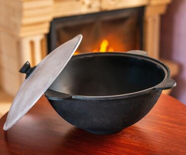 Чугунный казан